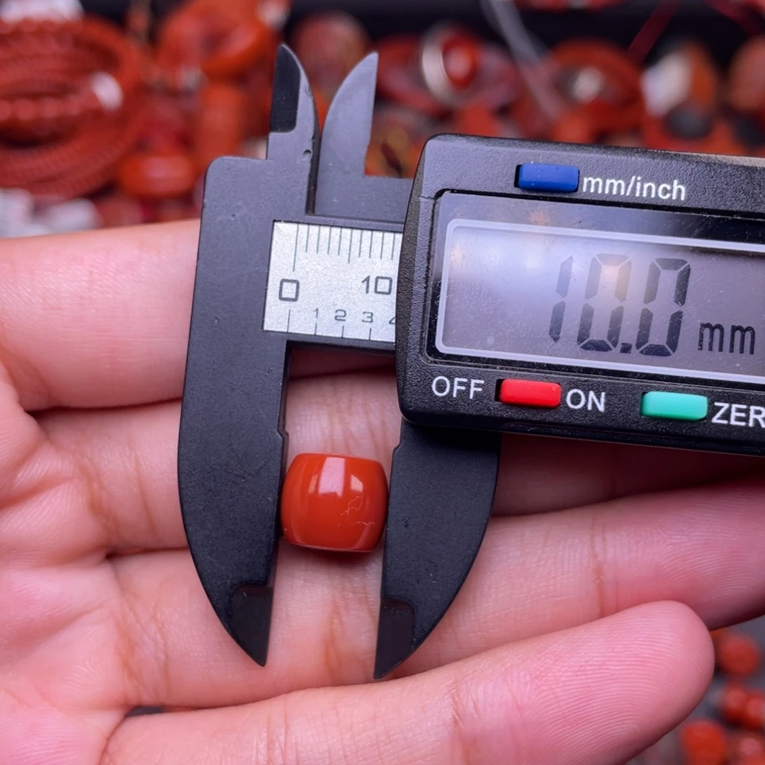 南红玛瑙配饰未镶嵌