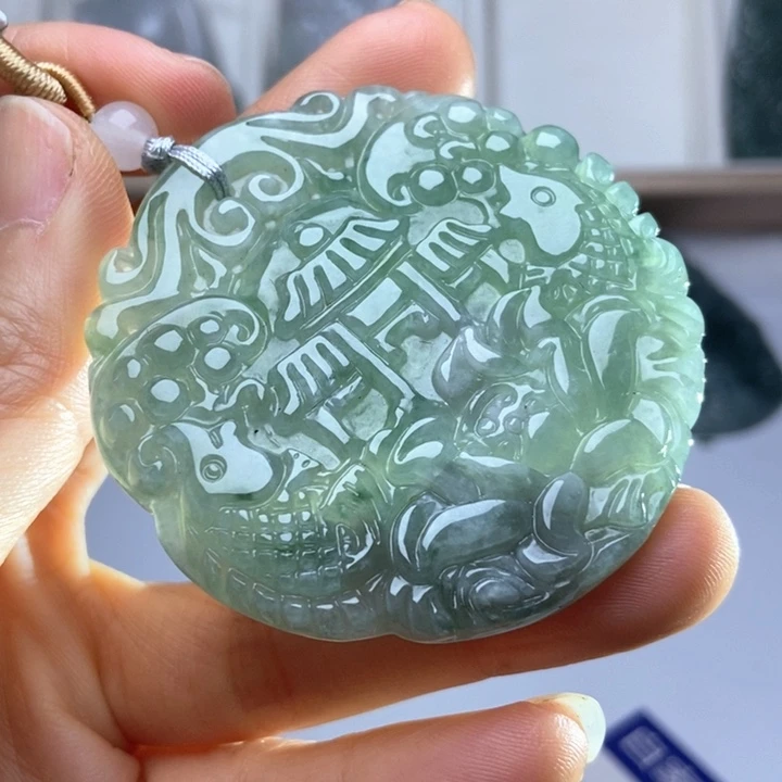 翡翠未镶嵌挂件翡翠