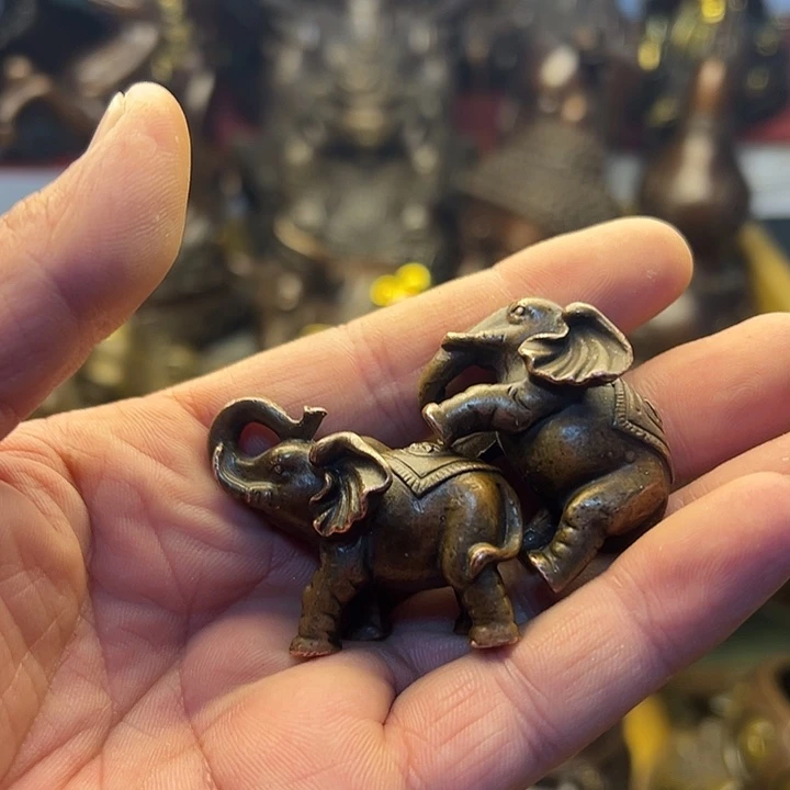 铜器工艺精湛精巧别致精美