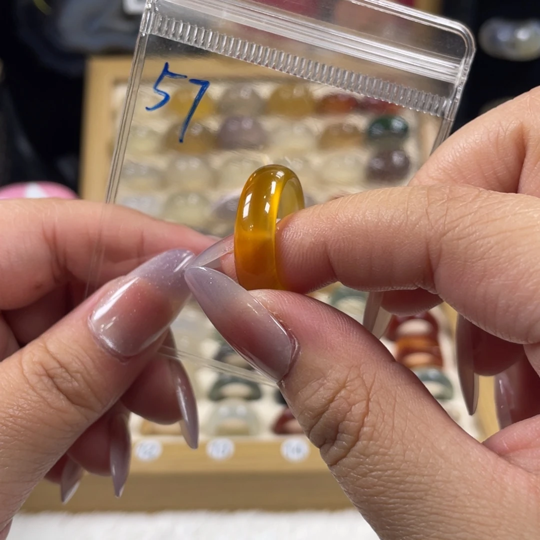 玛瑙/玉髓未镶嵌戒指57号港码18直径18.4（非质量问题.不退不换）