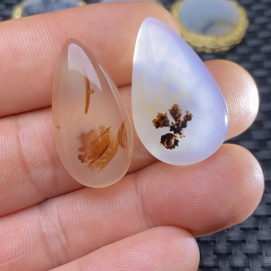 【闪购商品】未镶嵌颈饰玛瑙/玉髓心**树