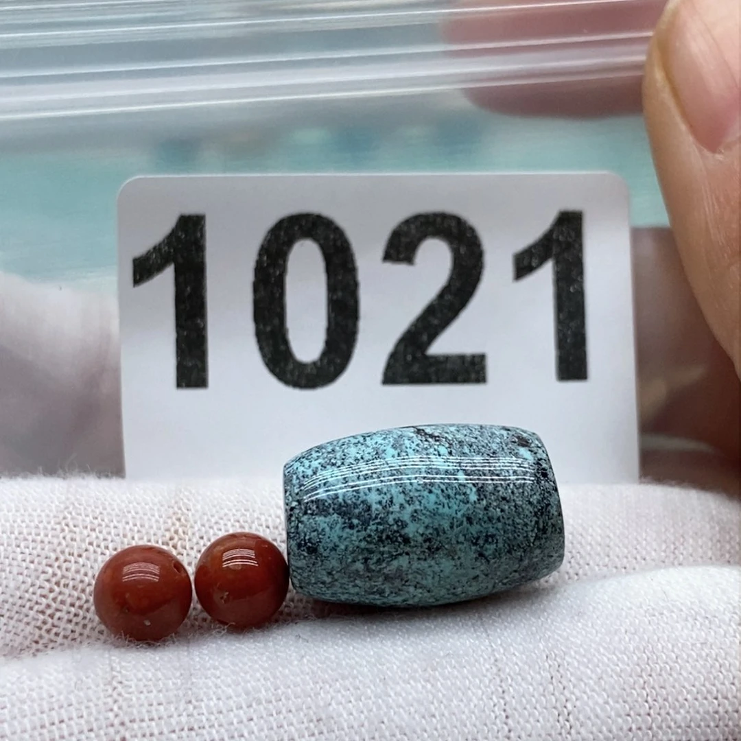 南红玛瑙颈饰未镶嵌