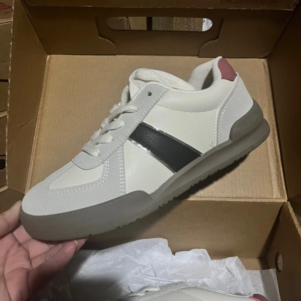 新款7521休闲德训鞋24Q