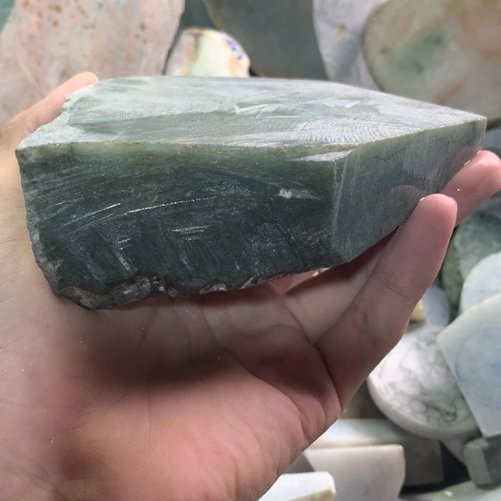 裸石翡翠38号油青取牌子