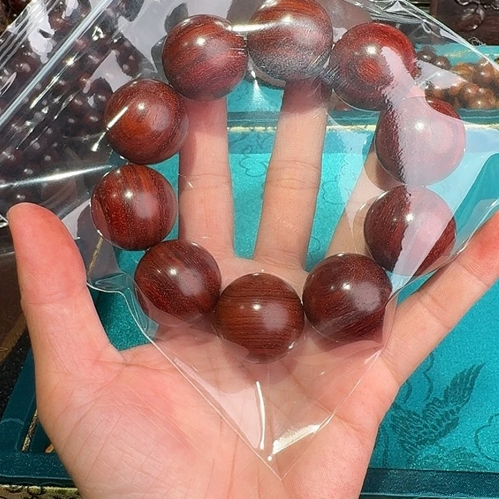 瑞***岩檀香紫檀（小叶紫檀）