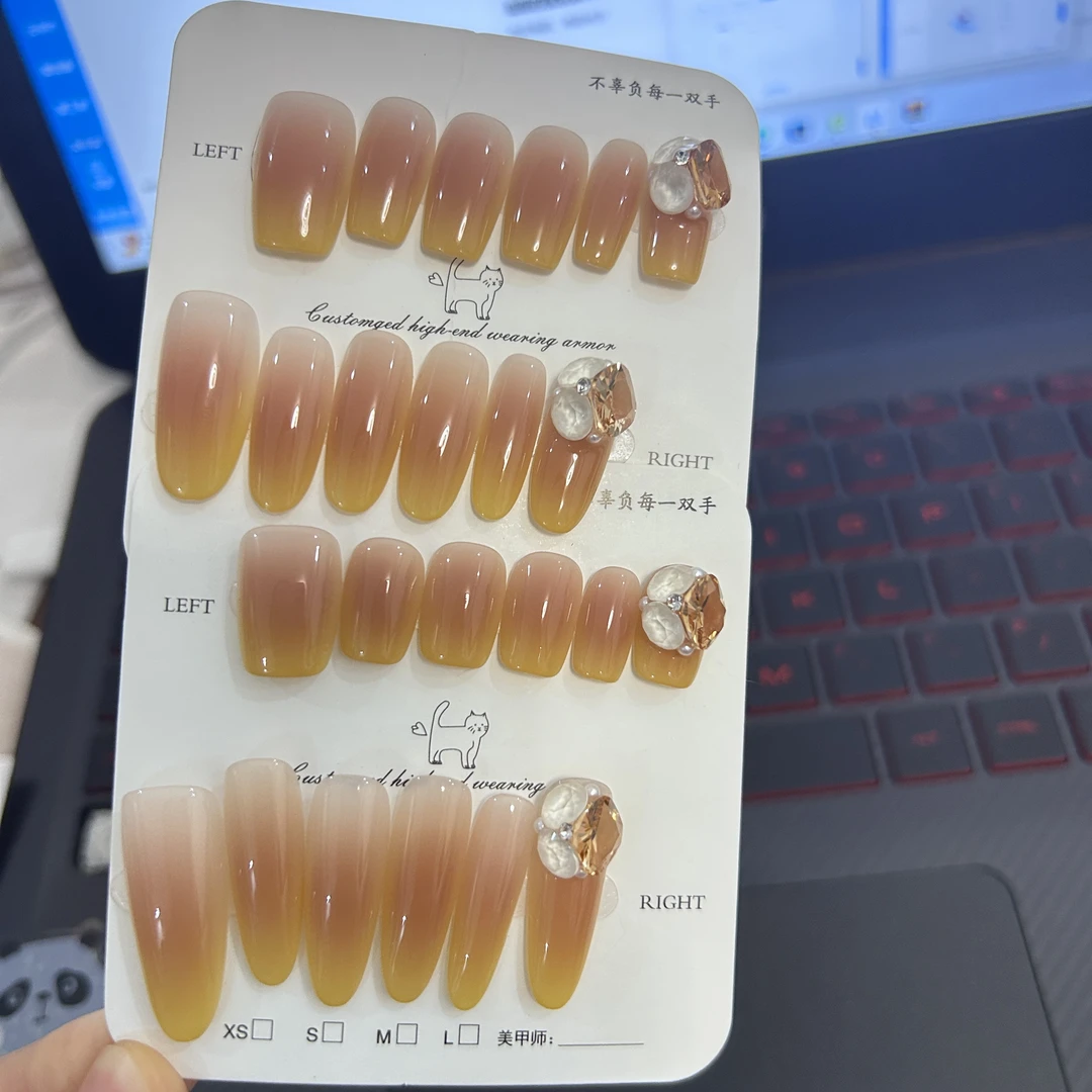 杨枝甘露—朵子手工穿戴甲