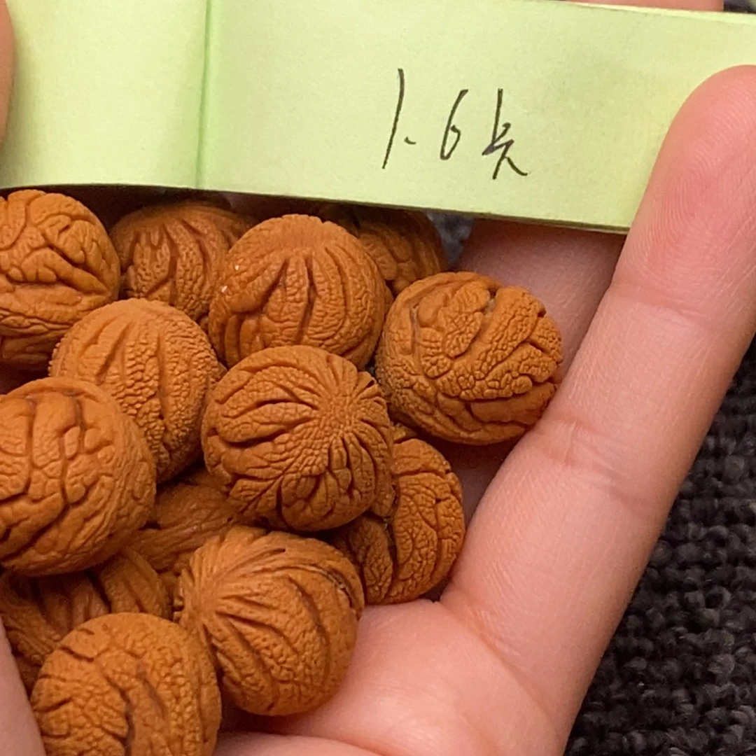 秦岭山脉龙纹桃核 15