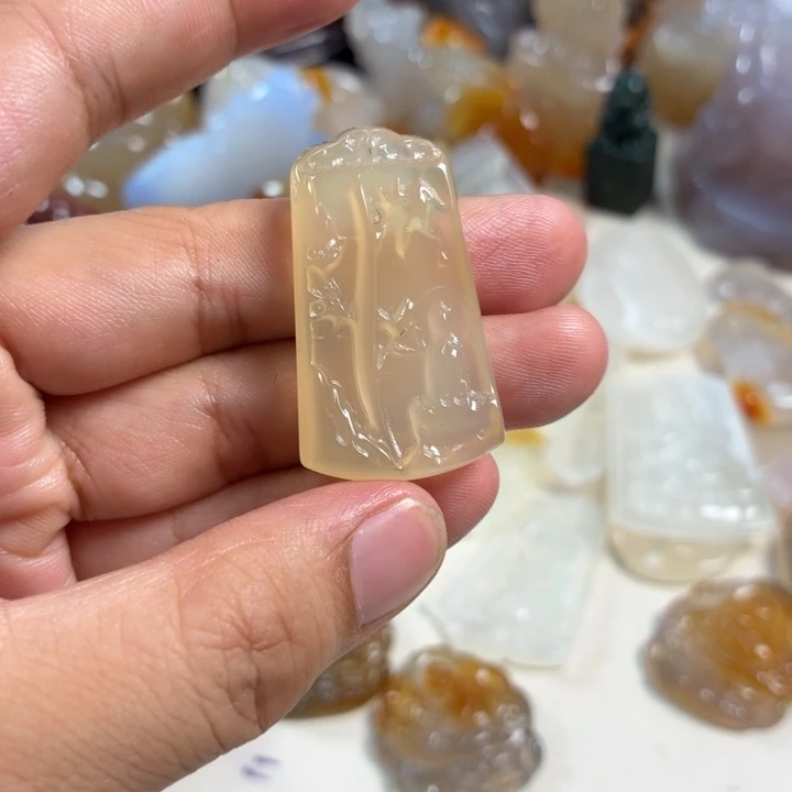 未镶嵌吊坠(不含链)玛瑙/玉髓