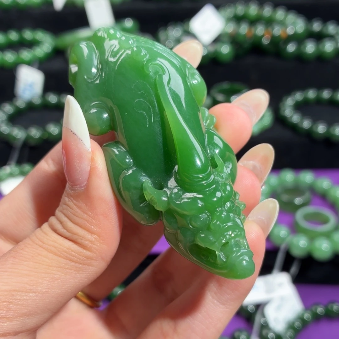 和田玉（碧玉）未镶嵌挂件