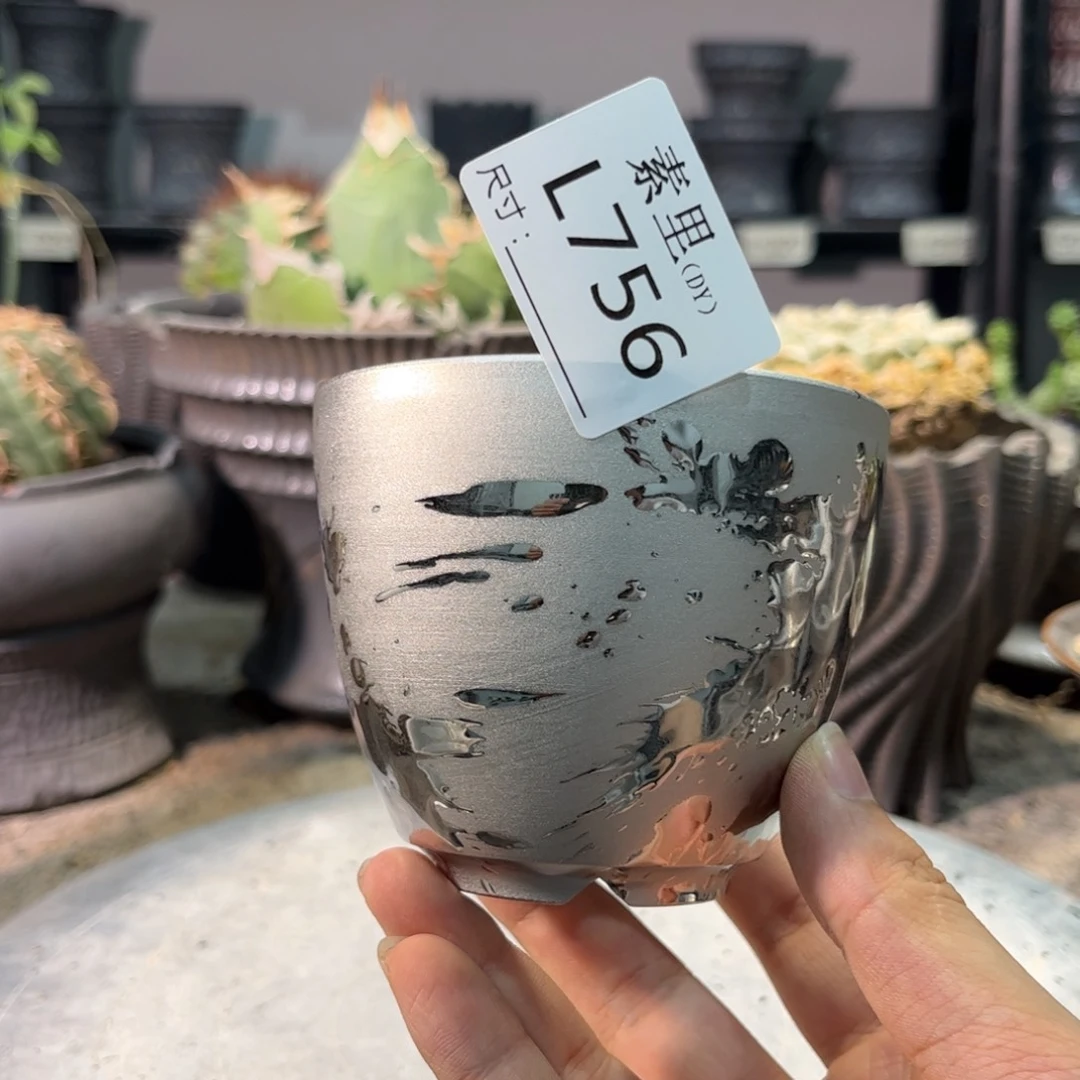 景德镇手工素里内口8高7.5瑕疵