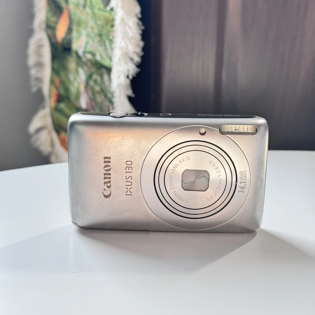 9新 Canon/佳能 ixus130银色 1410万像素4倍光学变焦CCD数码相机