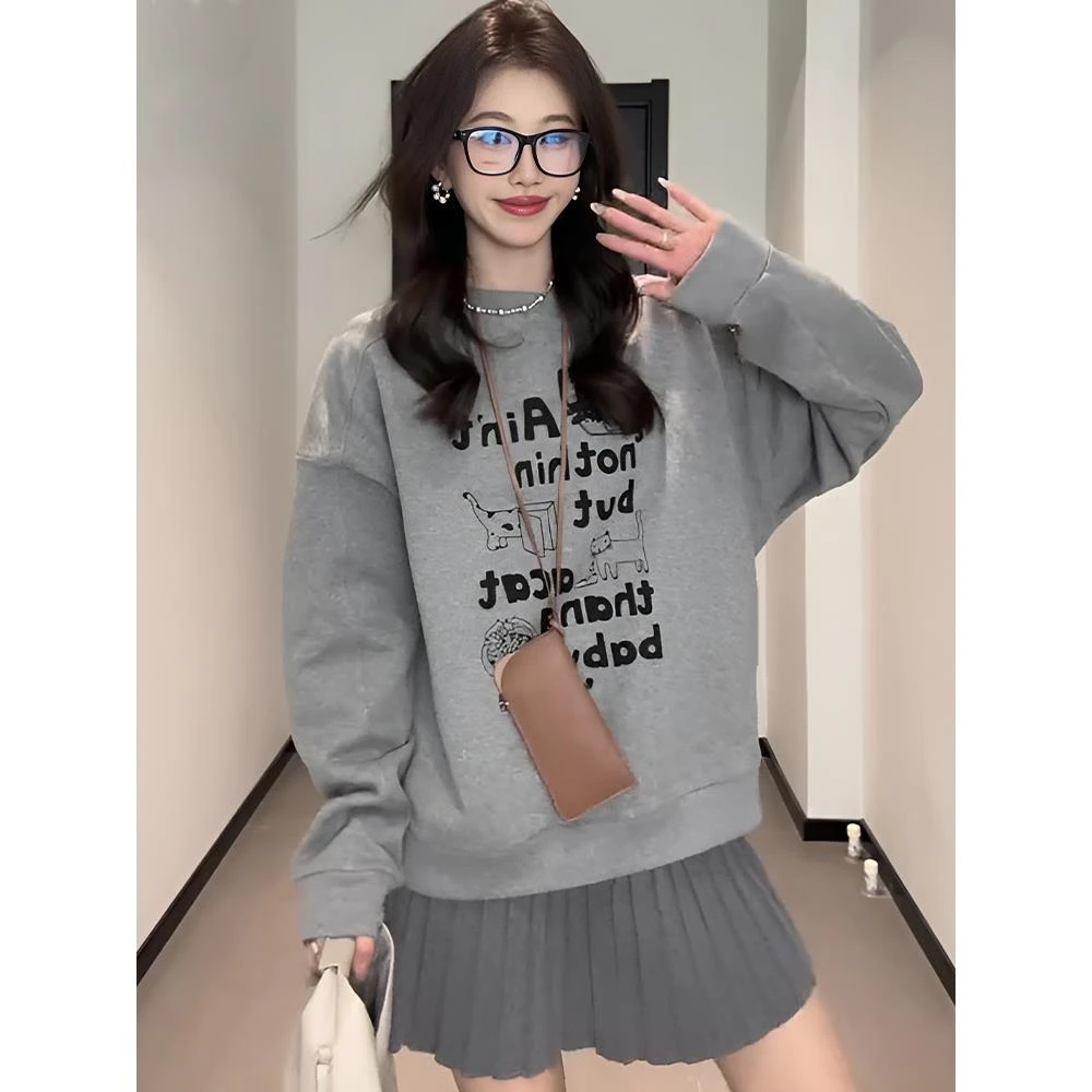 灰色字母印花慵懒风圆领卫衣女2025新款早春宽松小个子内搭上衣女