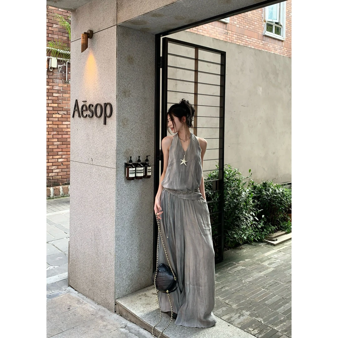 休闲风时尚套装吊带简约薄款法式挂脖无袖