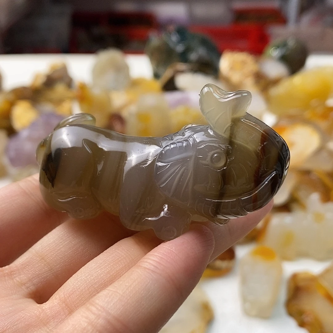 玛瑙/玉髓未镶嵌颈饰
