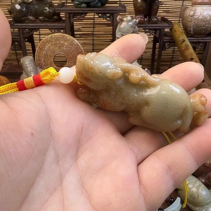 和田玉（糖玉）未镶嵌挂件