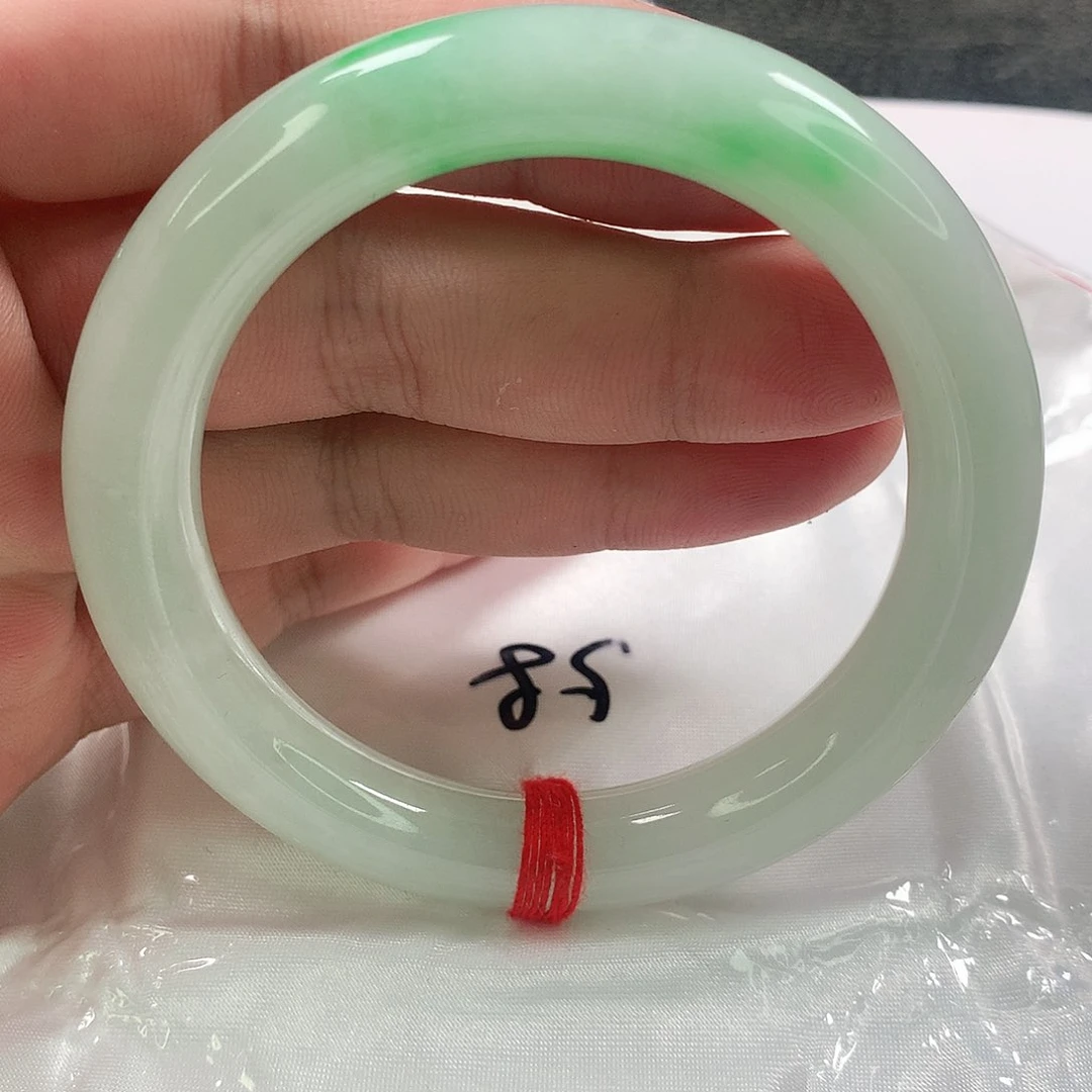未镶嵌手镯（圆镯）翡翠375号