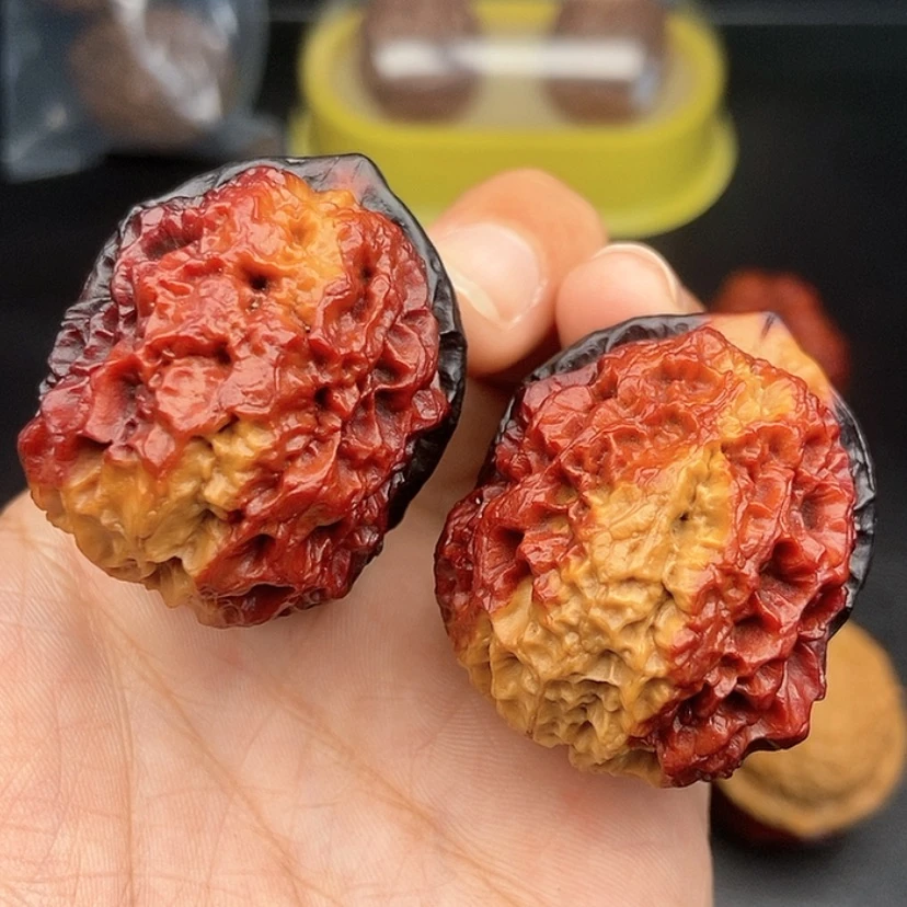 【闪购商品】把件文玩核桃40尺铁狮子球