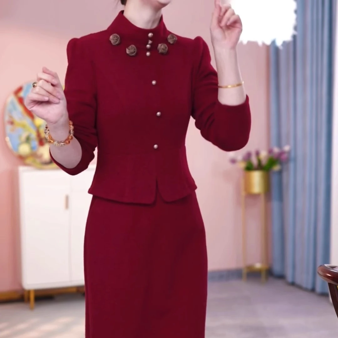 立领高级感长袖连衣裙2024新款秋冬季精致优雅气质加厚假两件裙子