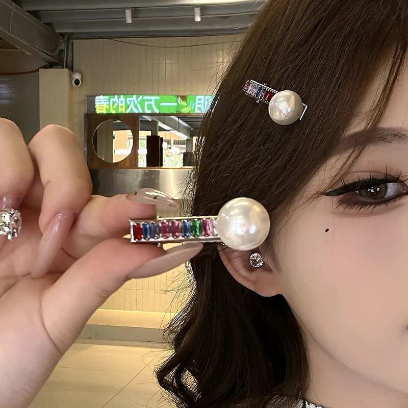 轻奢精致多巴胺彩色闪钻气质发夹韩系元气少女边夹