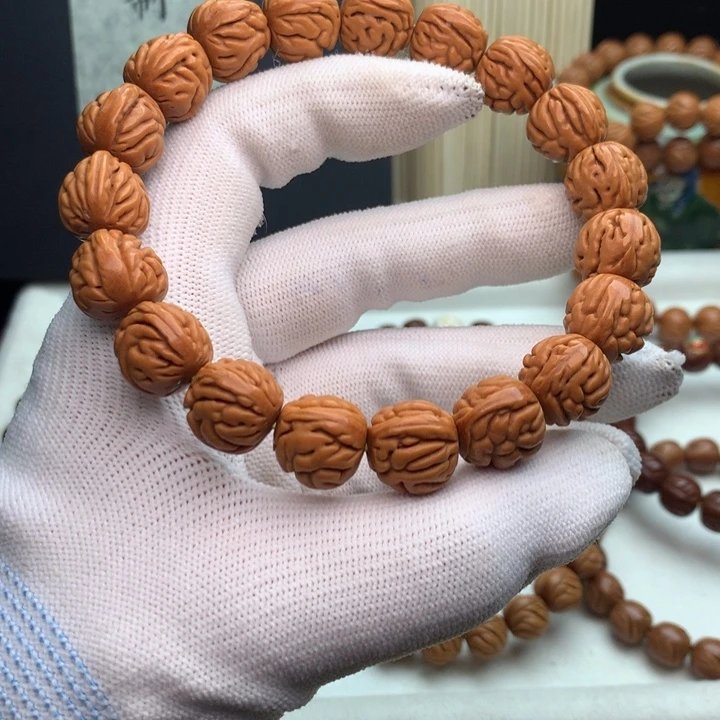 雄***8吊坠桃核龙纹大肠