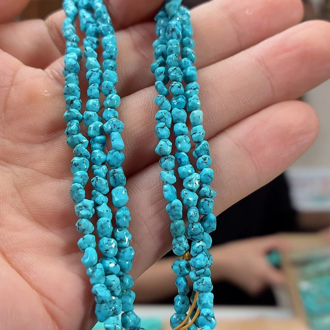 未镶嵌绿松石珠宝奇石