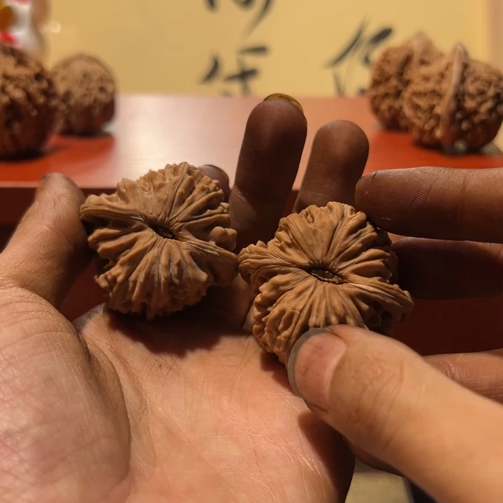 枫文玩核桃文玩手串