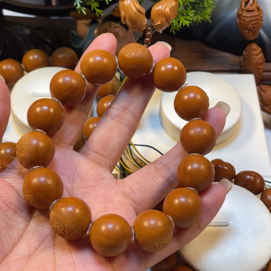 用***1正圆光珠龙橄榄核手串
