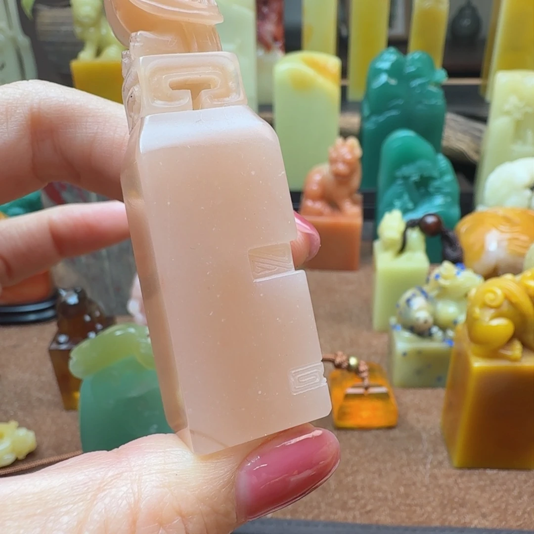 寿山石印石聆*111111111111111