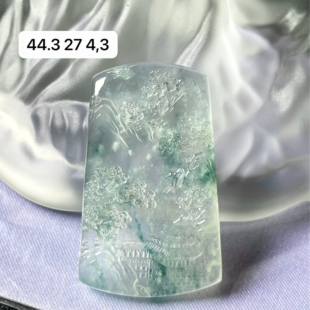 天然a货缅甸翡翠高冰雪花棉山水牌吊坠
