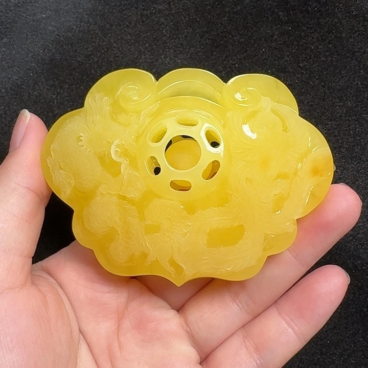 蜜蜡未镶嵌珠宝奇石