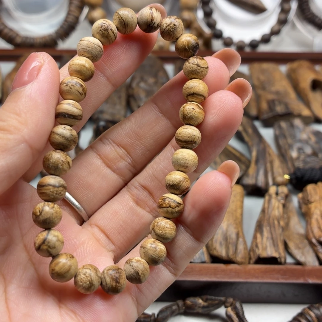 沉香沉香碎屑达拉干