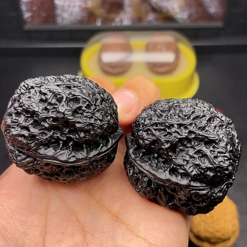 【闪购商品】把件文玩核桃41尺饕餮金蟾54.5克