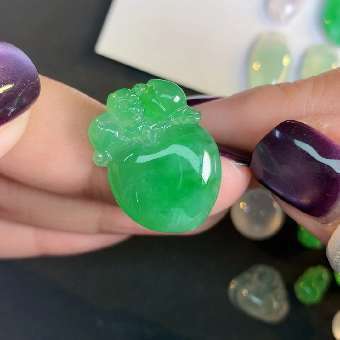 翡翠裸石翡翠23.01-16:54-4.46