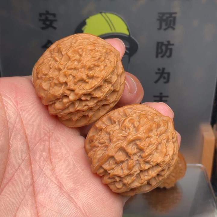 吊坠文玩核桃野牛38全品