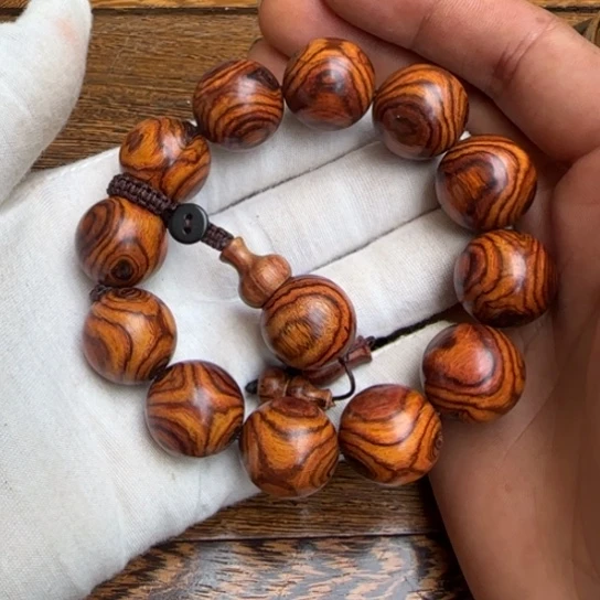 黄花梨/降香黄檀甦全陈化老料把件串