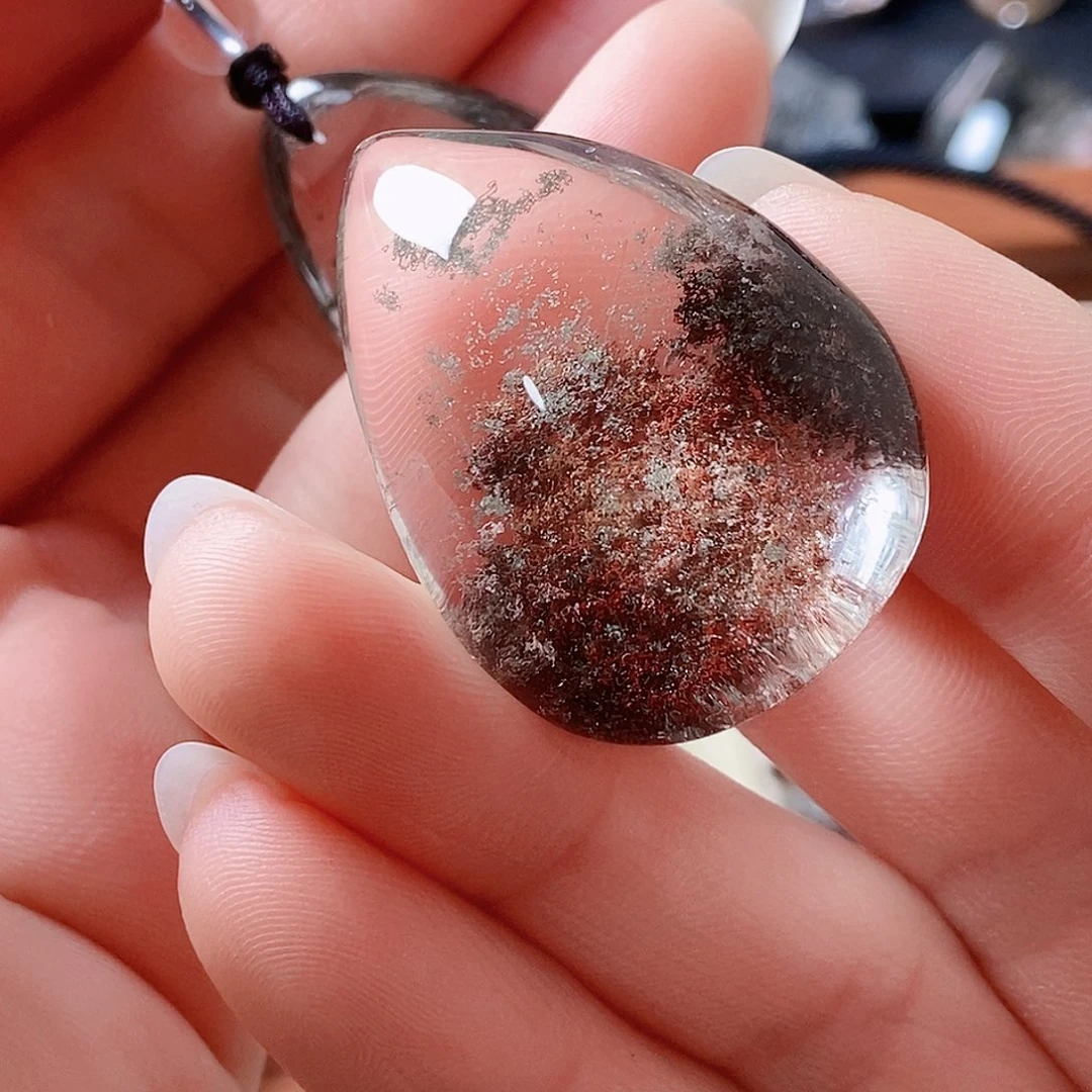 颈饰水晶未镶嵌彩幽灵