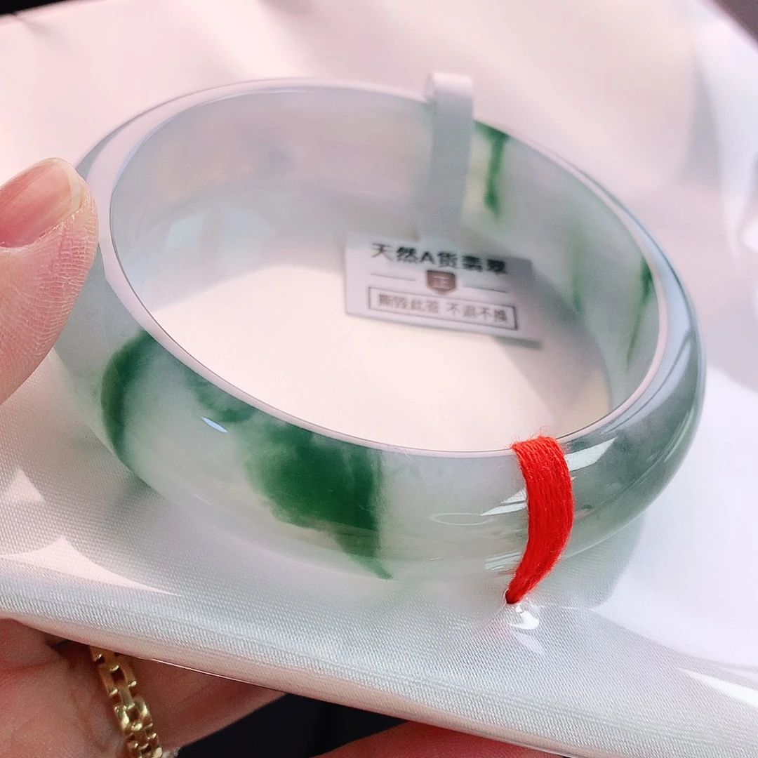 未镶嵌手镯翡翠60轮胎