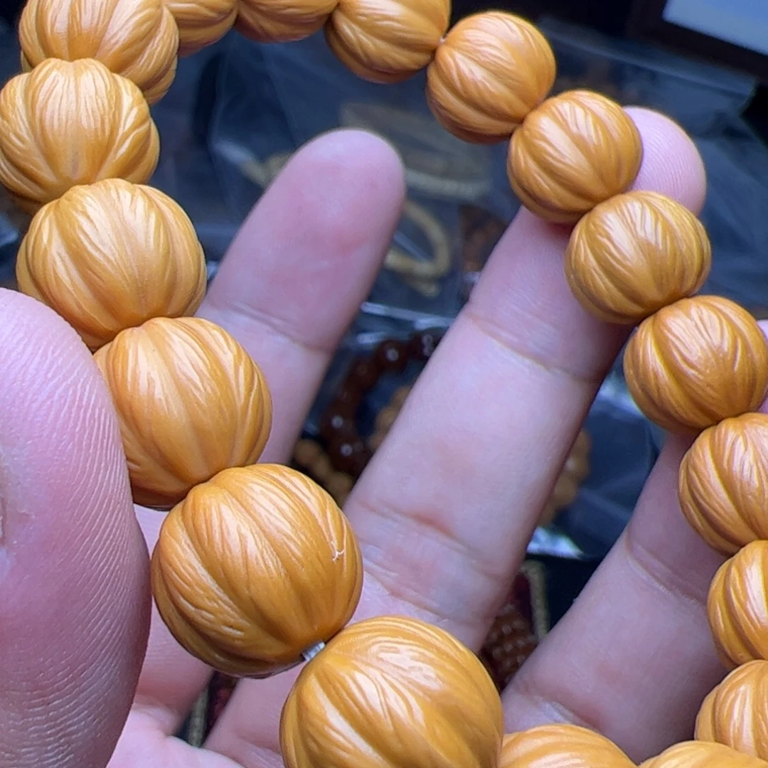 猴头核桃吊坠噢距离