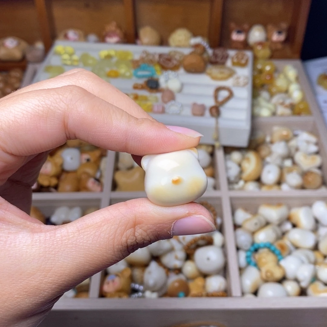 手串猴头核桃小熊