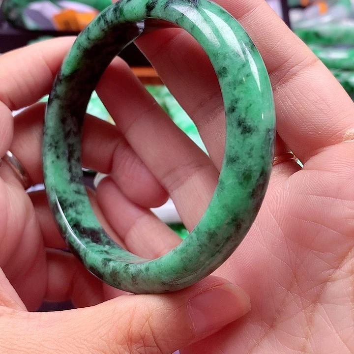 未镶嵌手镯翡翠翡翠