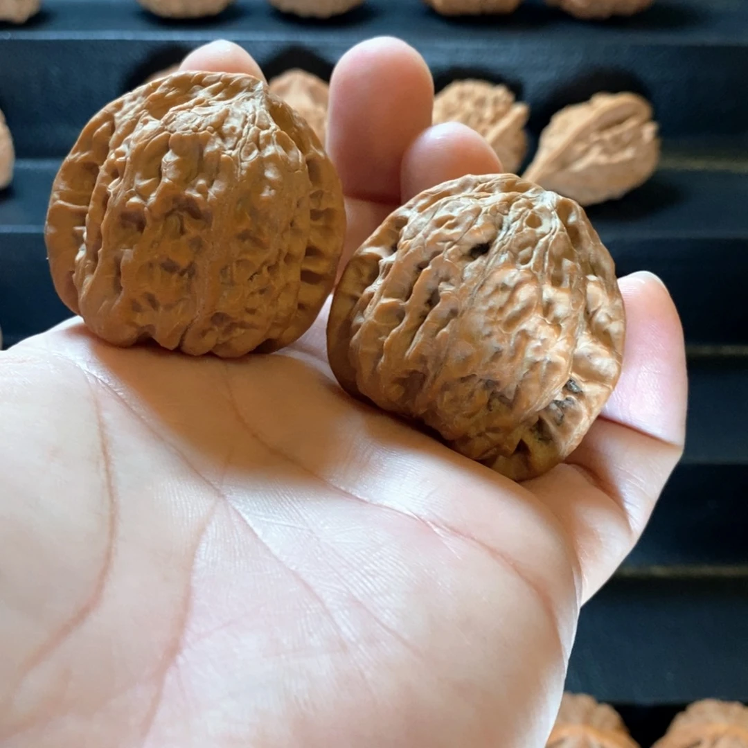 桃核把件野生原树靠山王差尺磕尖体验款44