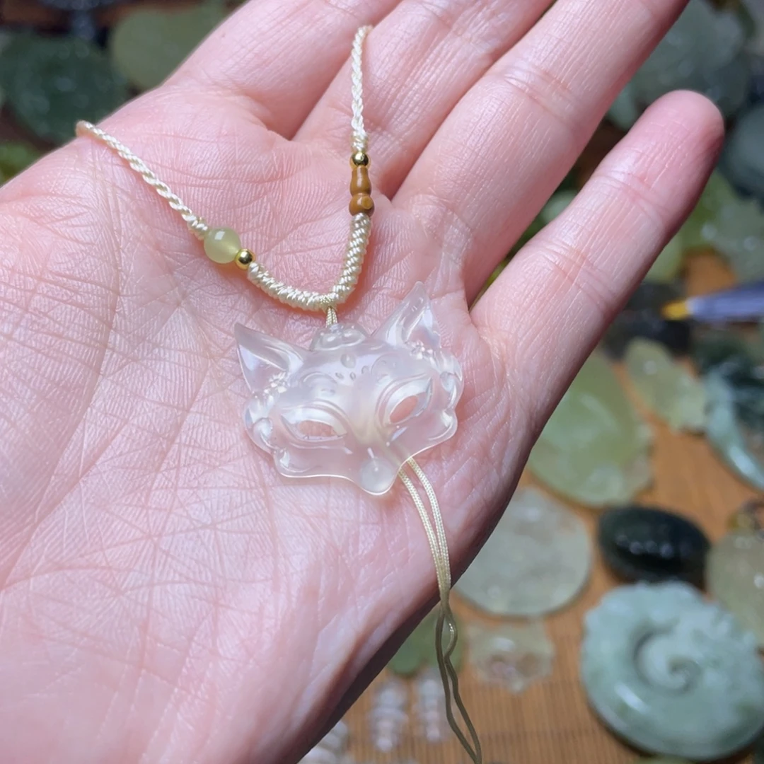 蛇纹石玉未镶嵌吊坠