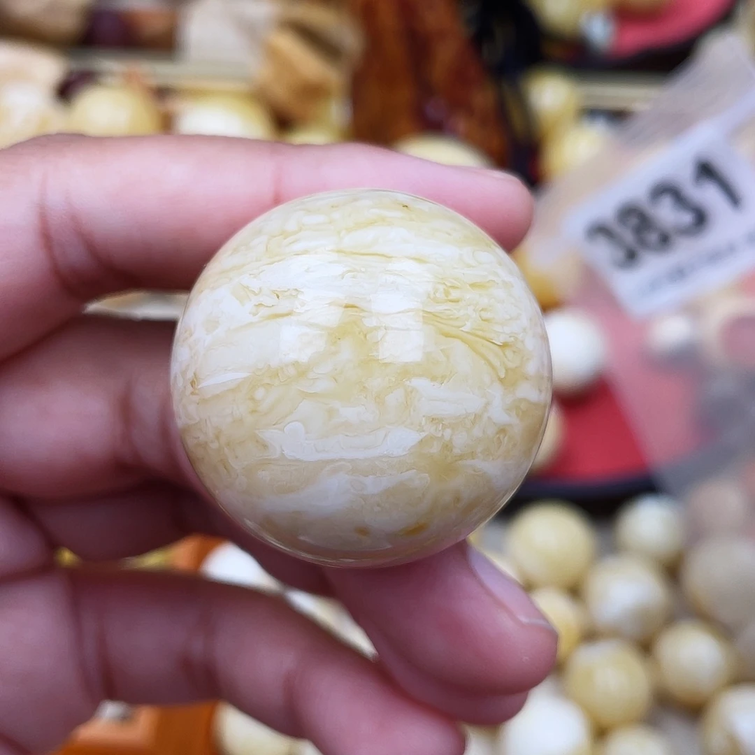 蜜蜡未镶嵌珠宝奇石粉34.6千层虎皮