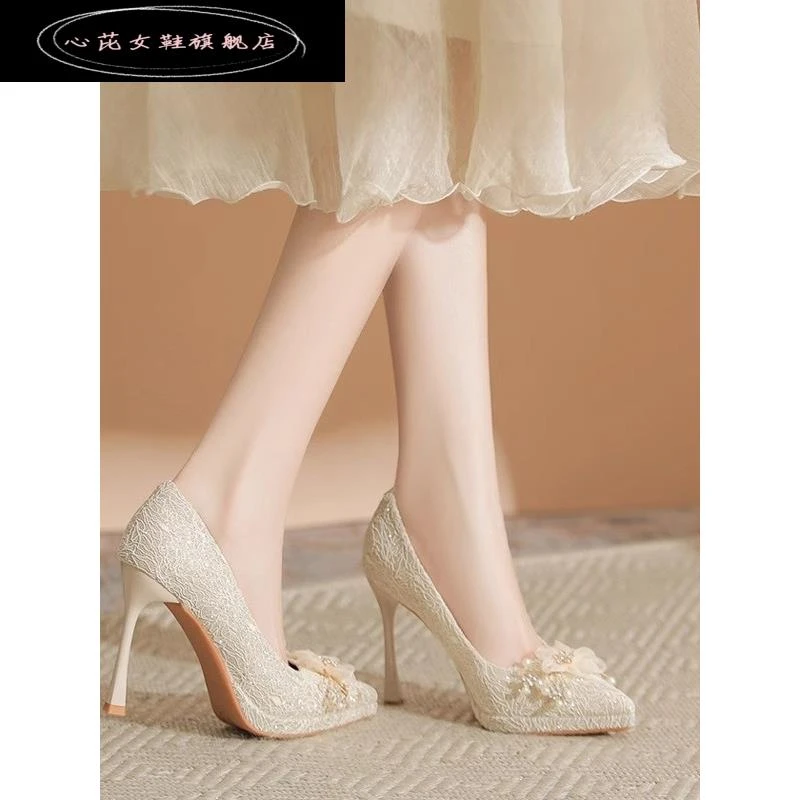 心芘2025年新款法国新娘婚纱细跟婚礼鞋妇女鞋不累防水平台高跟鞋