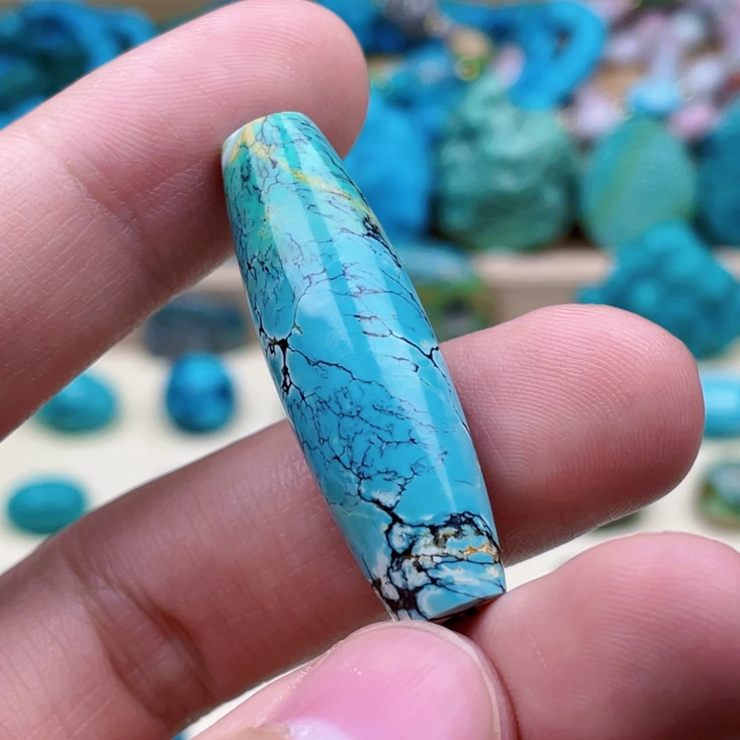 绿松石未镶嵌绿松石12.4x40.5mm