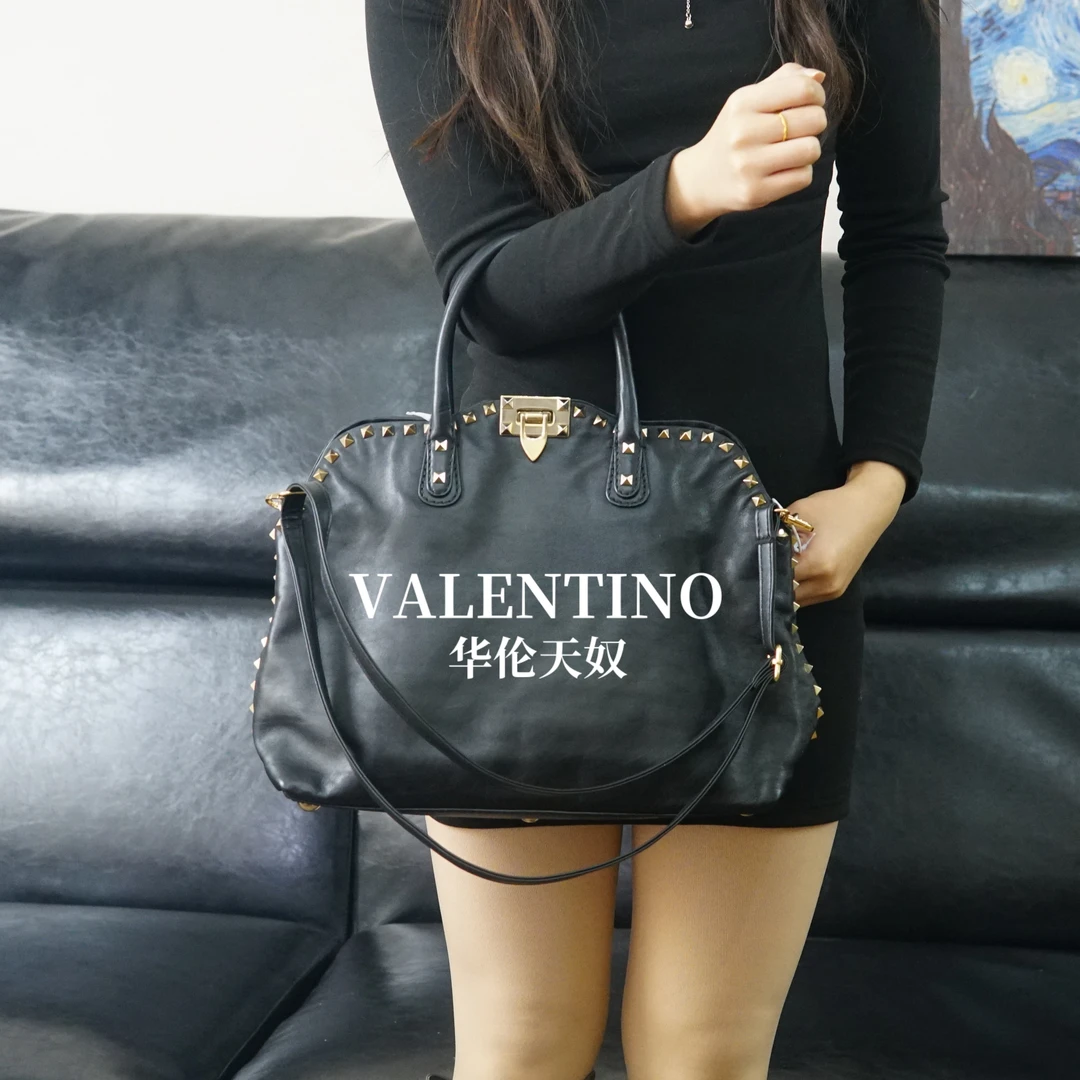 95新 Valentino/华伦天奴 黑金单肩包/FYXS11614079/4079