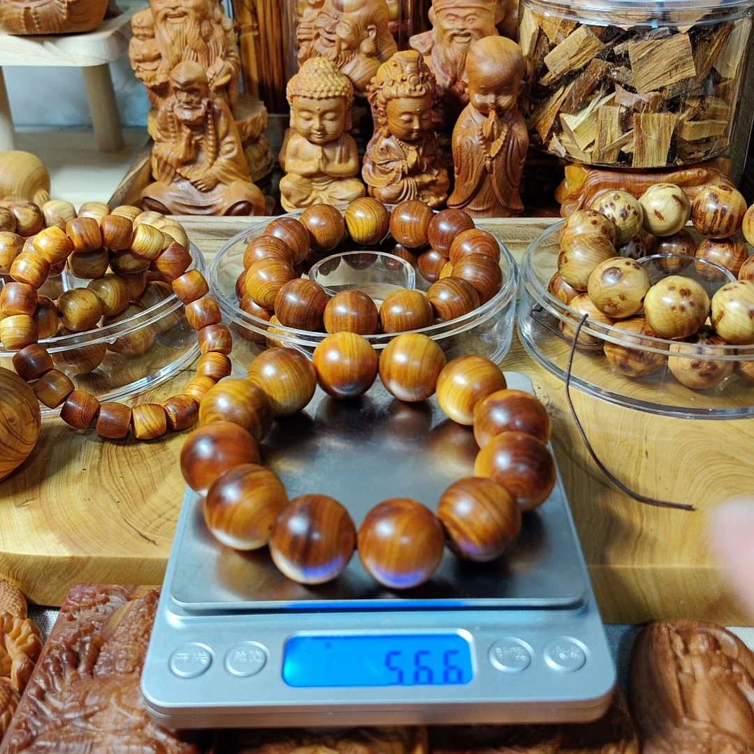 D**S太行崖柏手工艺品