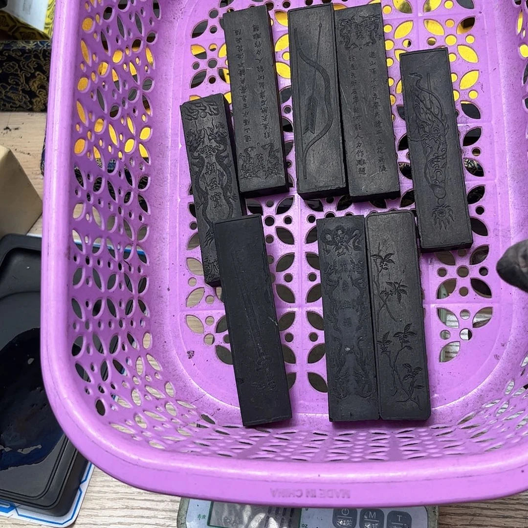 哈哈哈哈哈刚刚8条