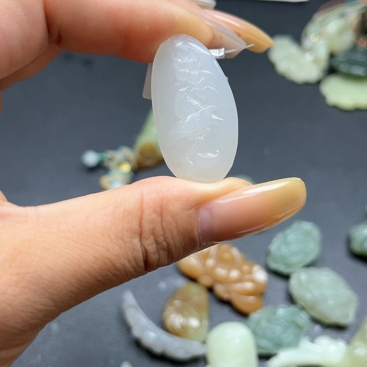 【闪购商品】和田玉未镶嵌颈饰