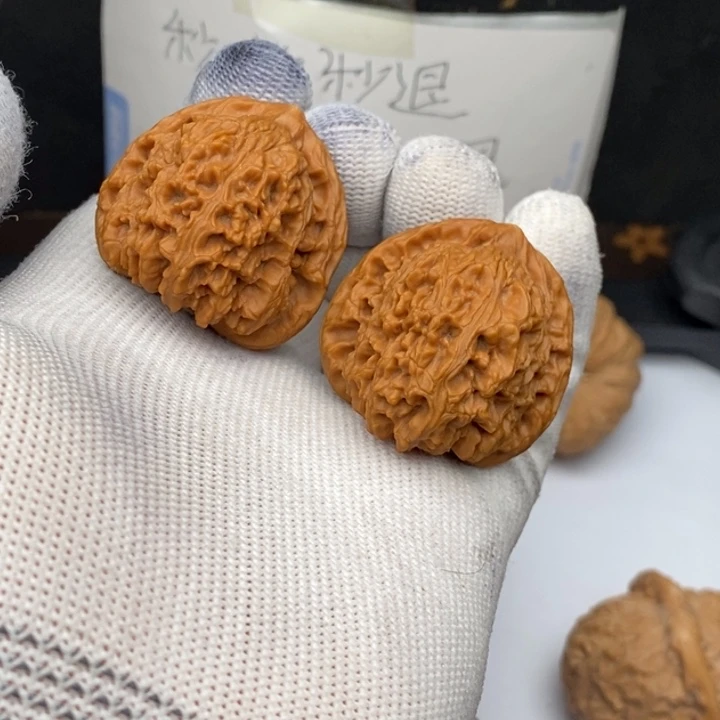 文玩核桃把件南疆石37